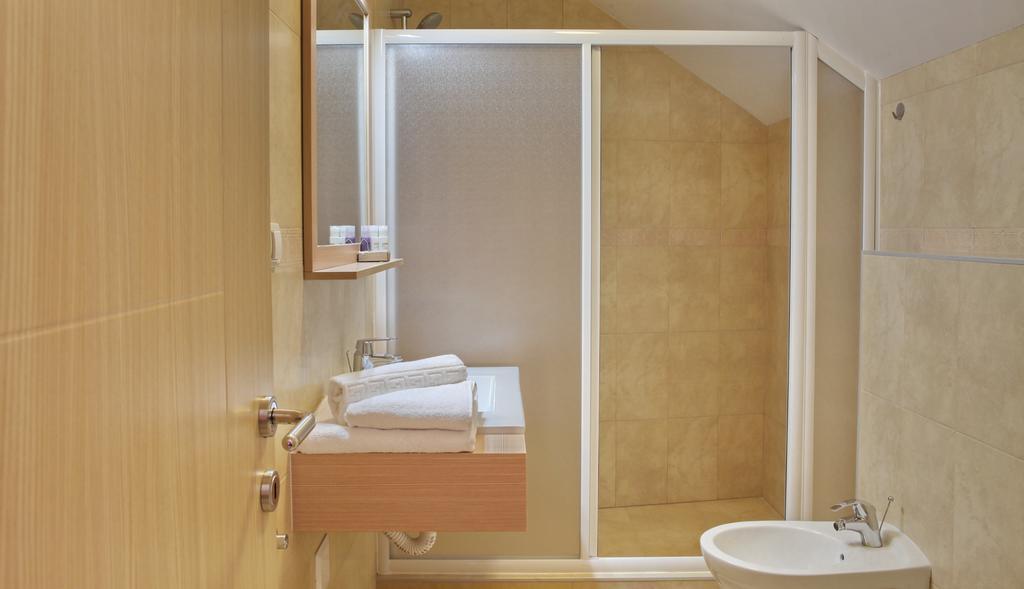 Garni Hotel Tema Nova Τσάτσακ Δωμάτιο φωτογραφία