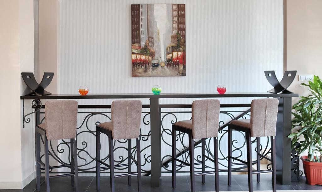 Garni Hotel Tema Nova Τσάτσακ Εξωτερικό φωτογραφία