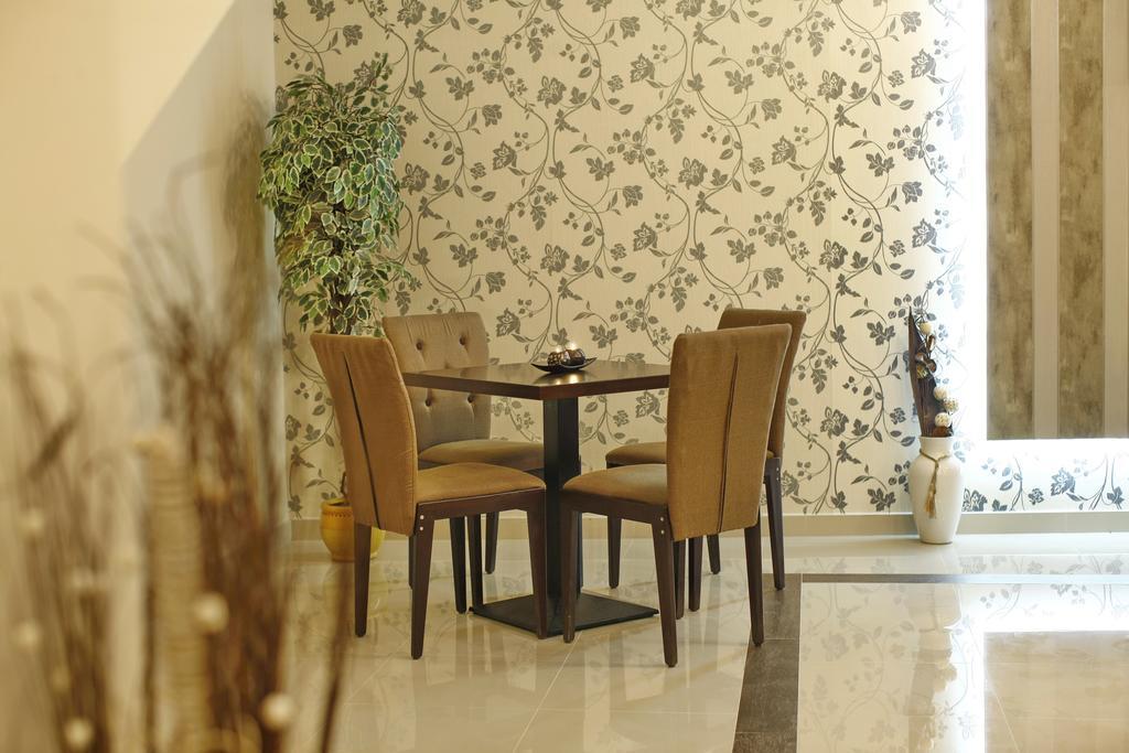 Garni Hotel Tema Nova Τσάτσακ Εξωτερικό φωτογραφία