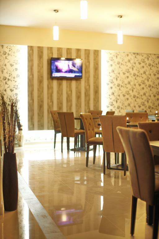 Garni Hotel Tema Nova Τσάτσακ Εξωτερικό φωτογραφία